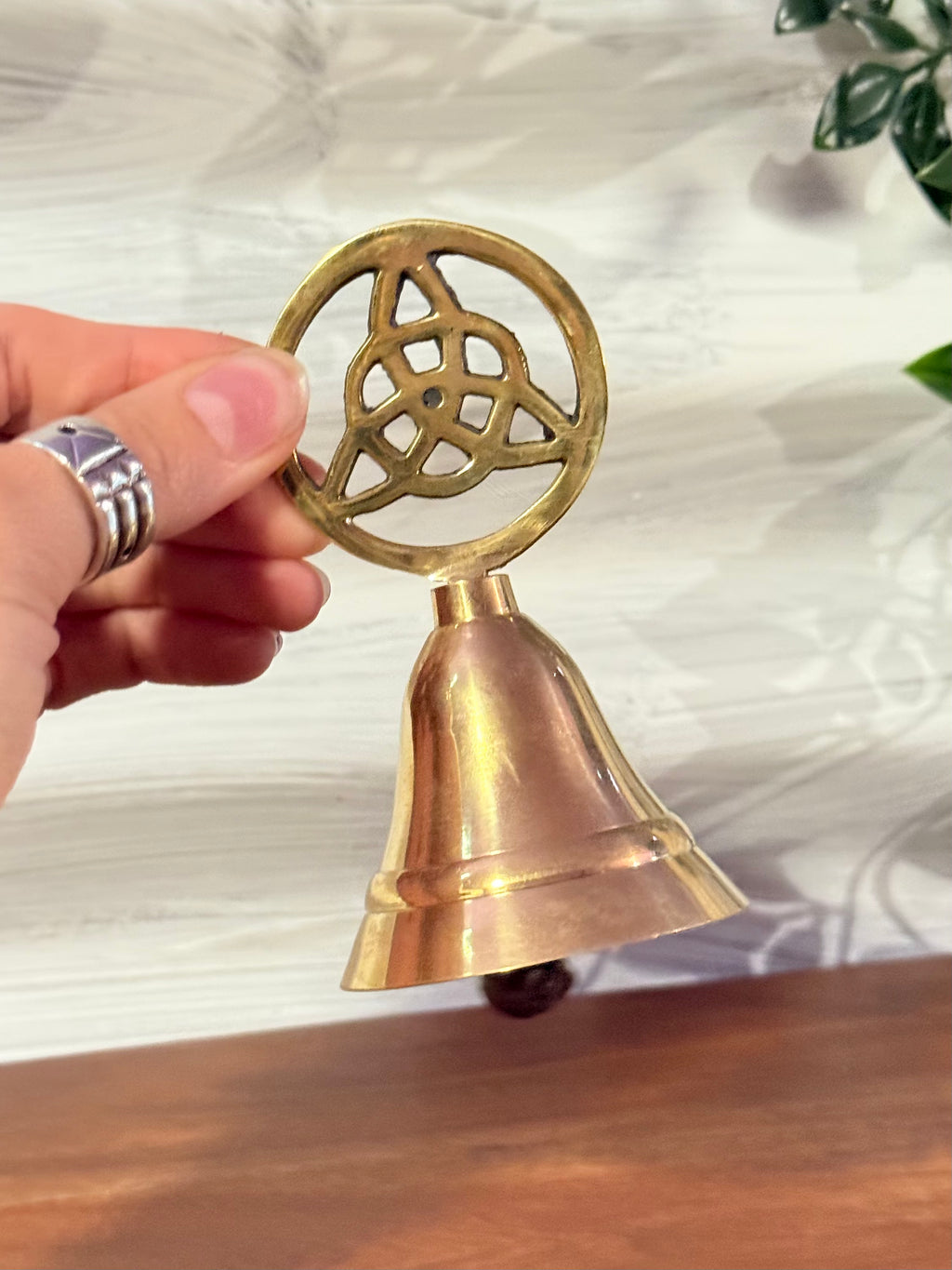 Campana Triqueta de Bronce / Bronze Triquetra Bell
