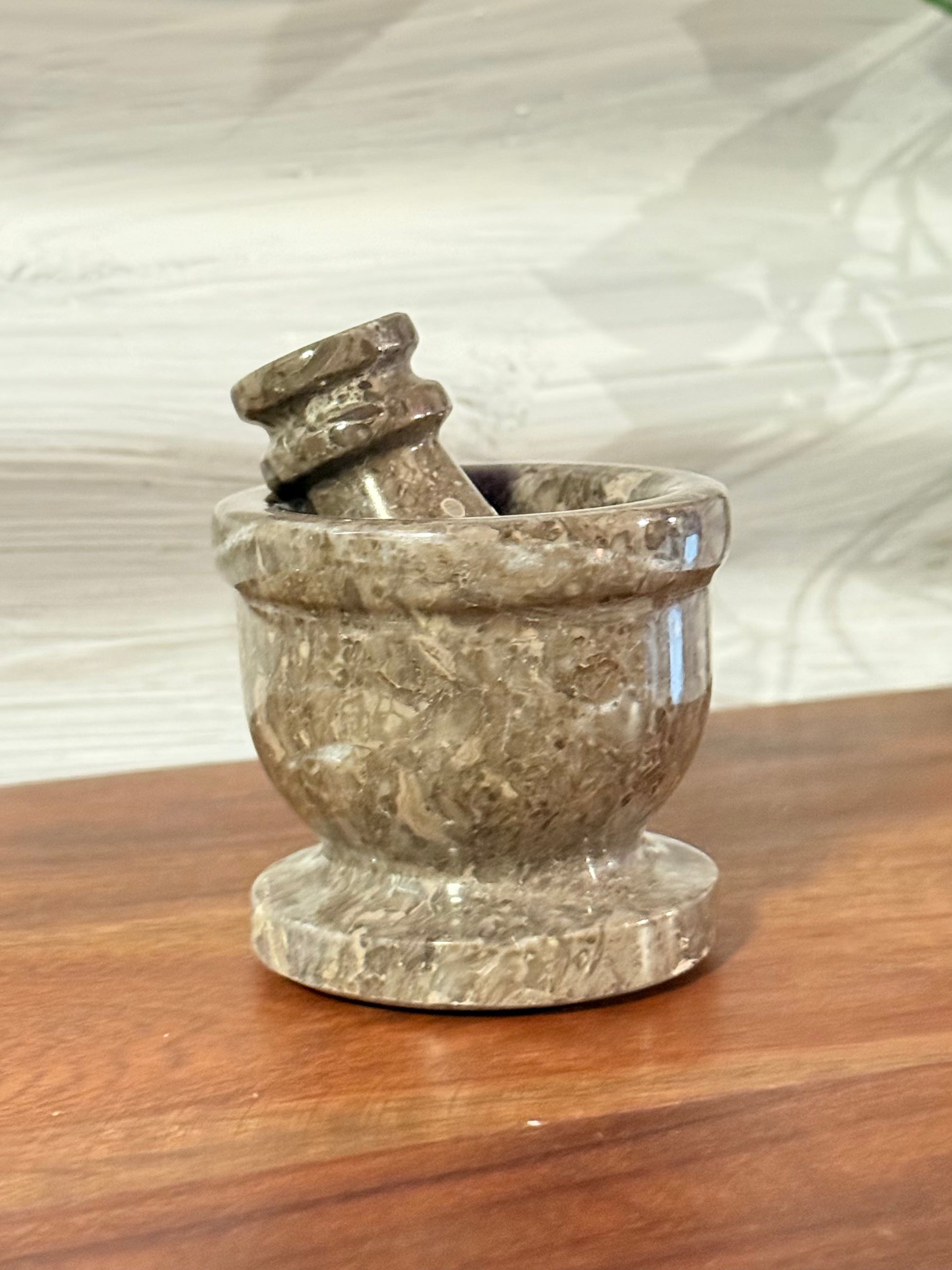 Mortero de Piedra Natural / Natural Stone Mortar & Pestle