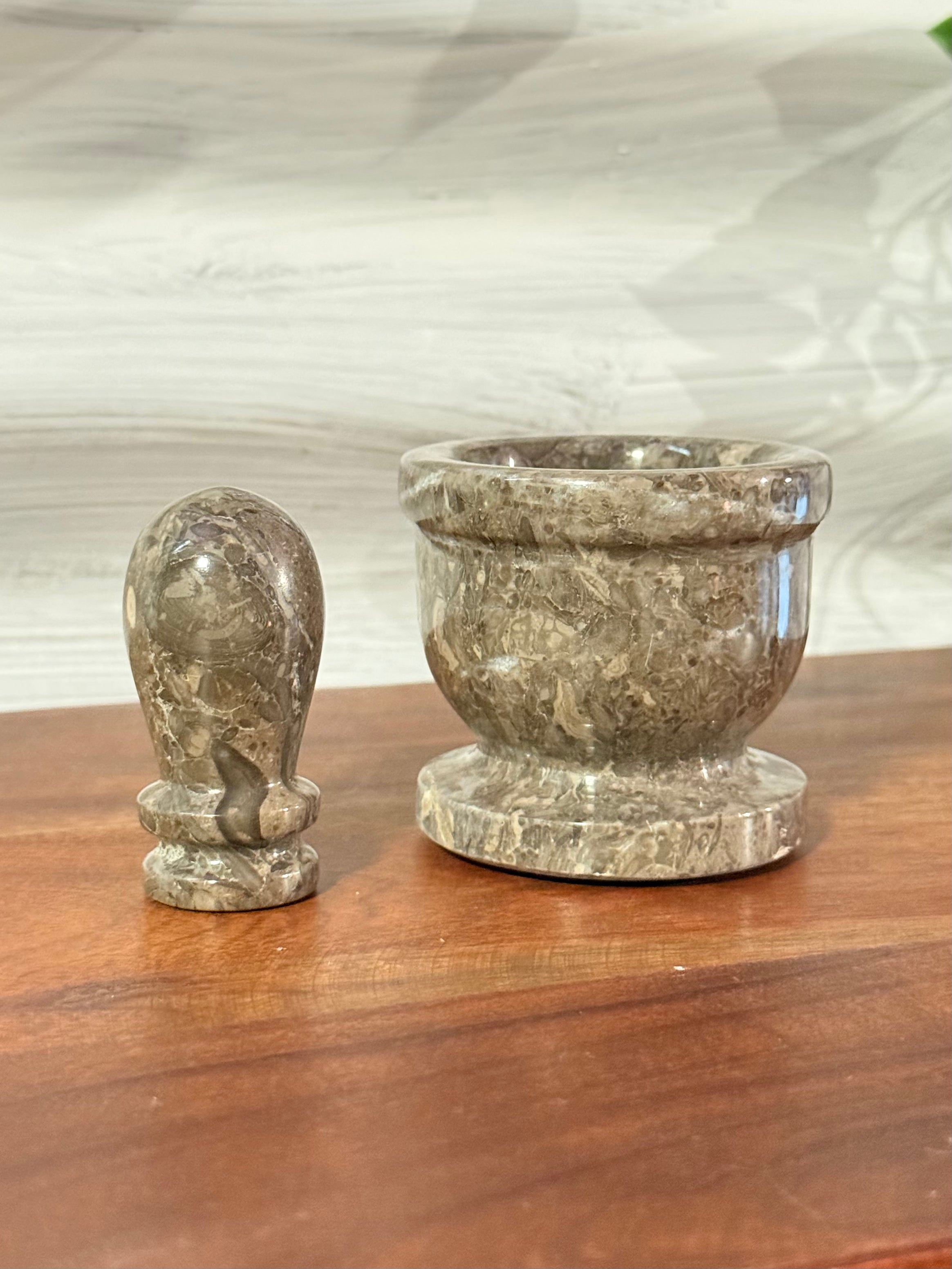 Mortero de Piedra Natural / Natural Stone Mortar & Pestle