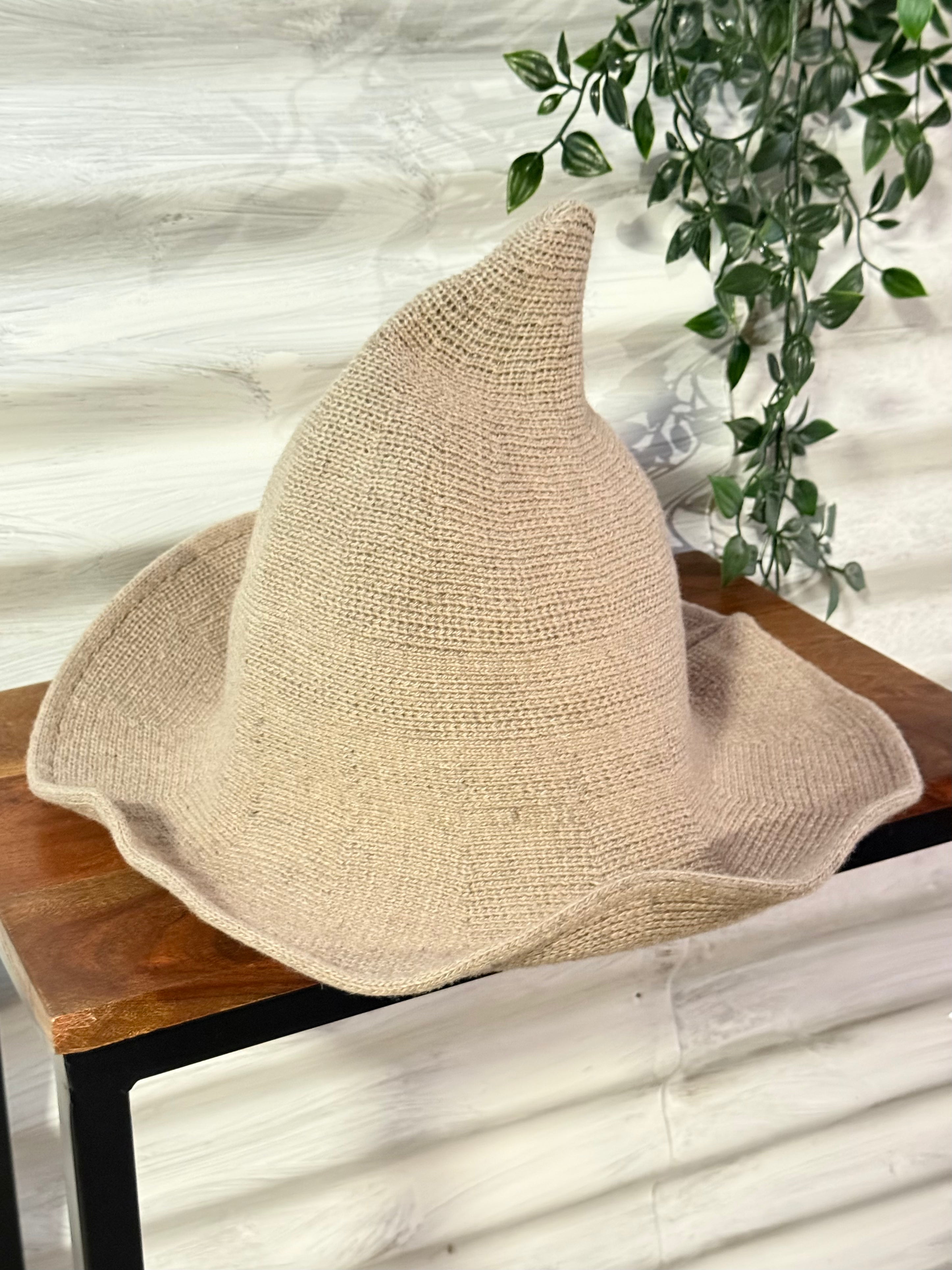 Sombrero de Bruja / Witch Hat ( Crema|Nude )