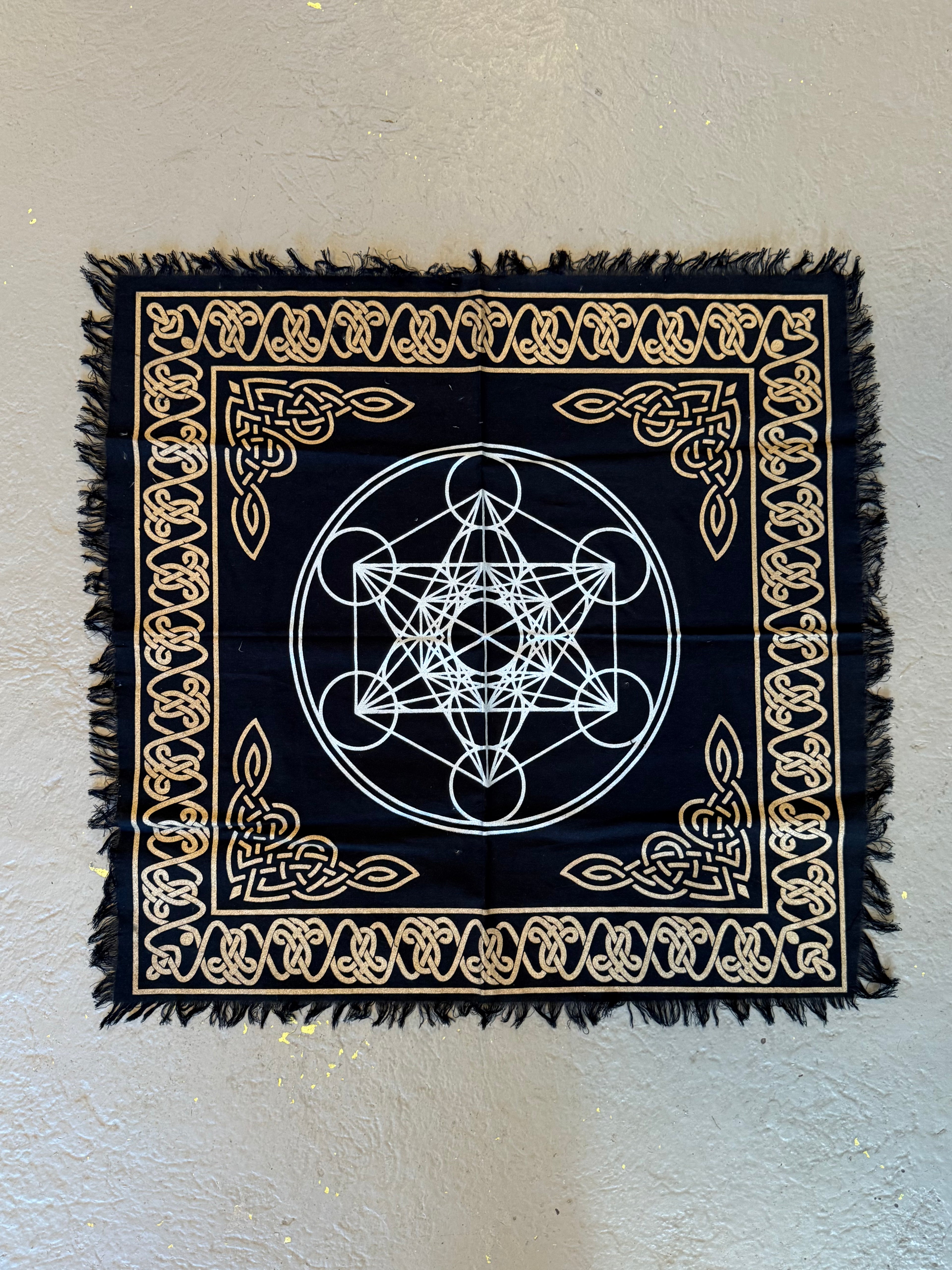 Tapiz de Geometría Sagrada y Nudos Celtas / Sacred Geometry & Celtic Knot Tapestry