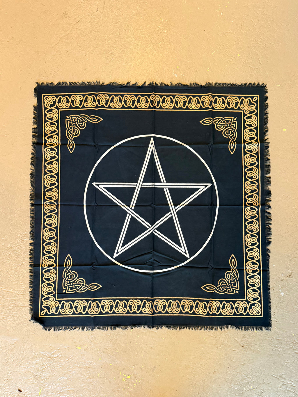 Tapiz de Pentagrama y Nudos Celtas / Pentagram &amp; Celtic Knot Tapestry