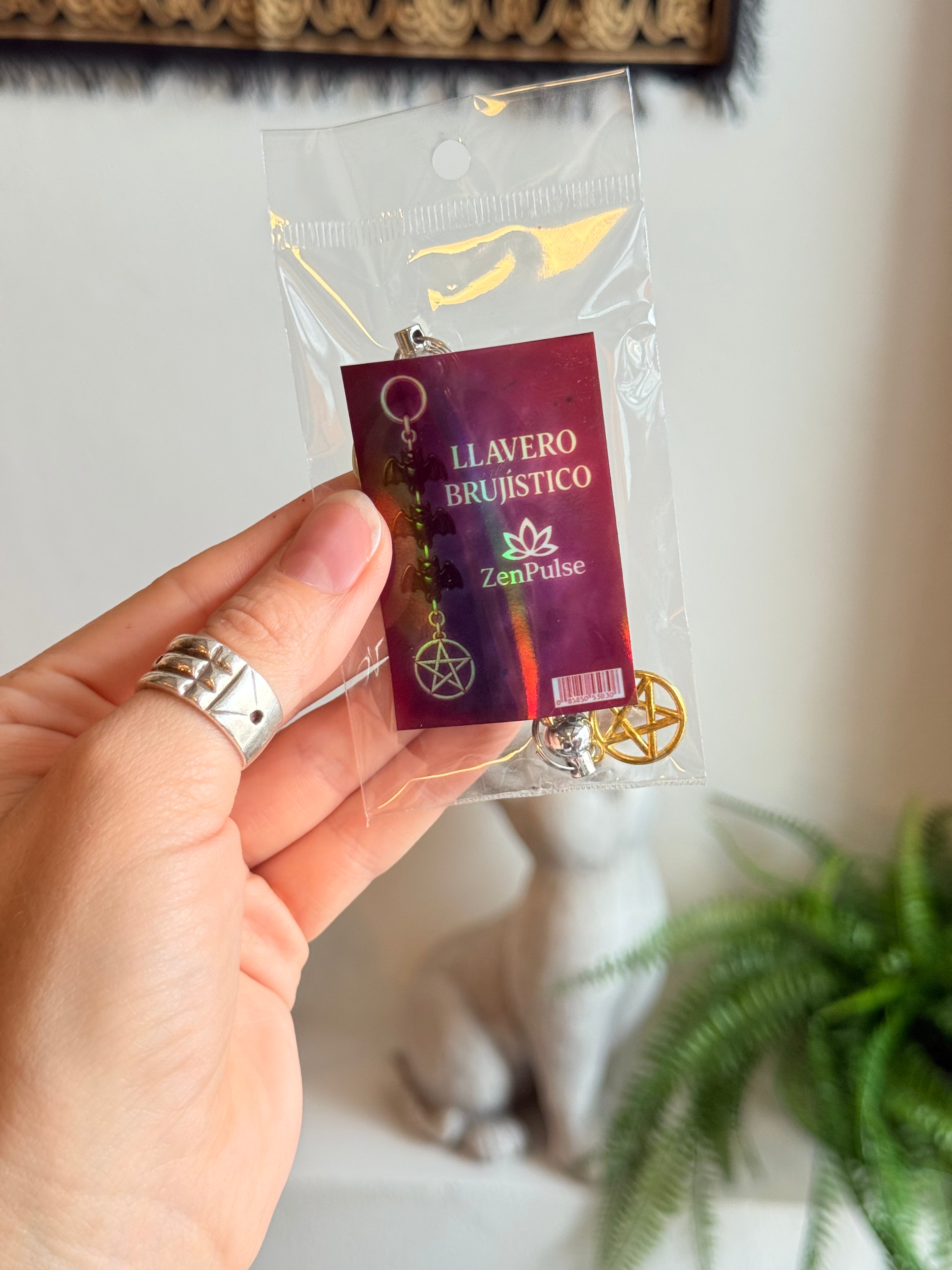 Llavero de Murciélagos con Pentagrama / Bat Pentagram Keychain