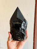 Punta de Obsidiana Negra Tallada / Carved Black Obsidian Point