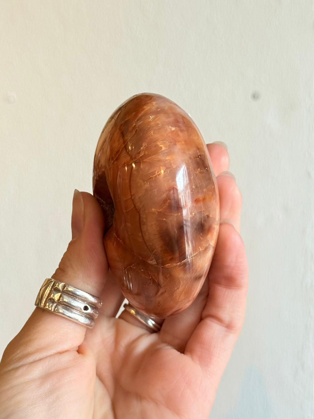 Carnelian Palm Stone / Piedra de Palma de Cornalina