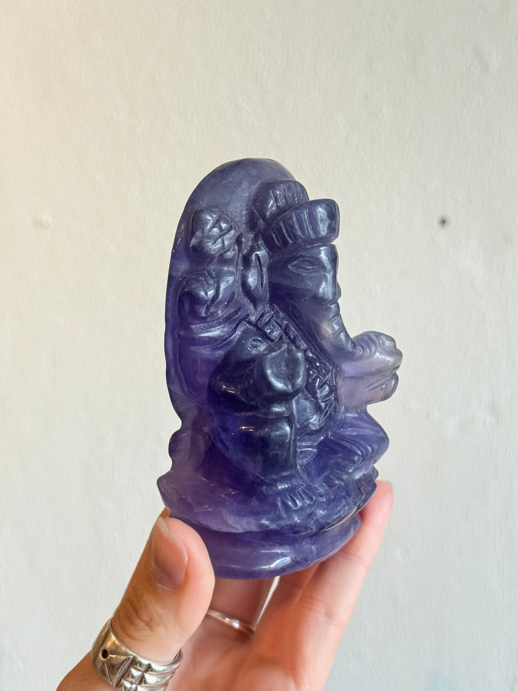 Ganesha de Fluorita Morada / Purple Fluorite Ganesha