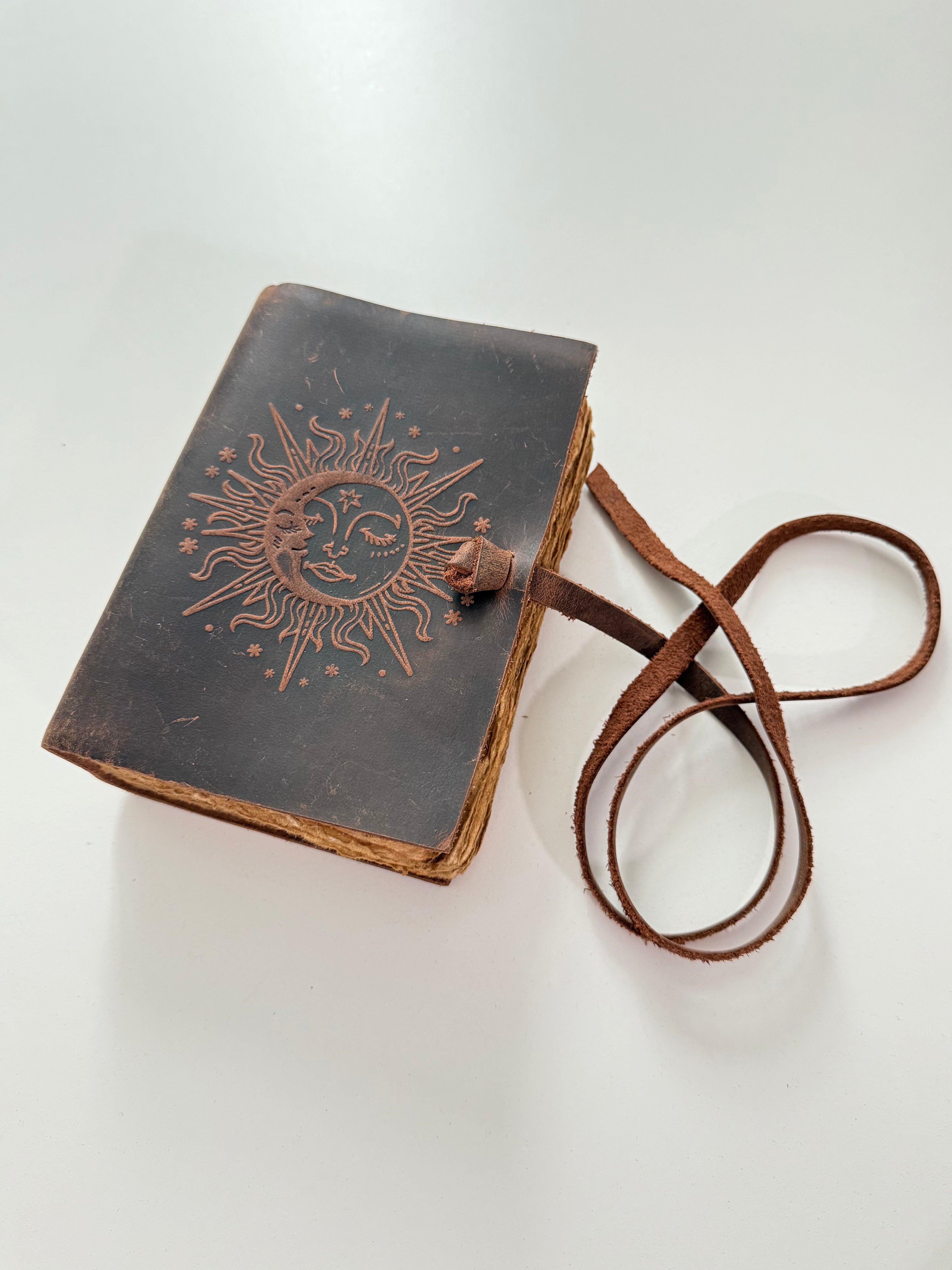 Grimorio Sol y Luna / Sun & Moon Grimoire Journal