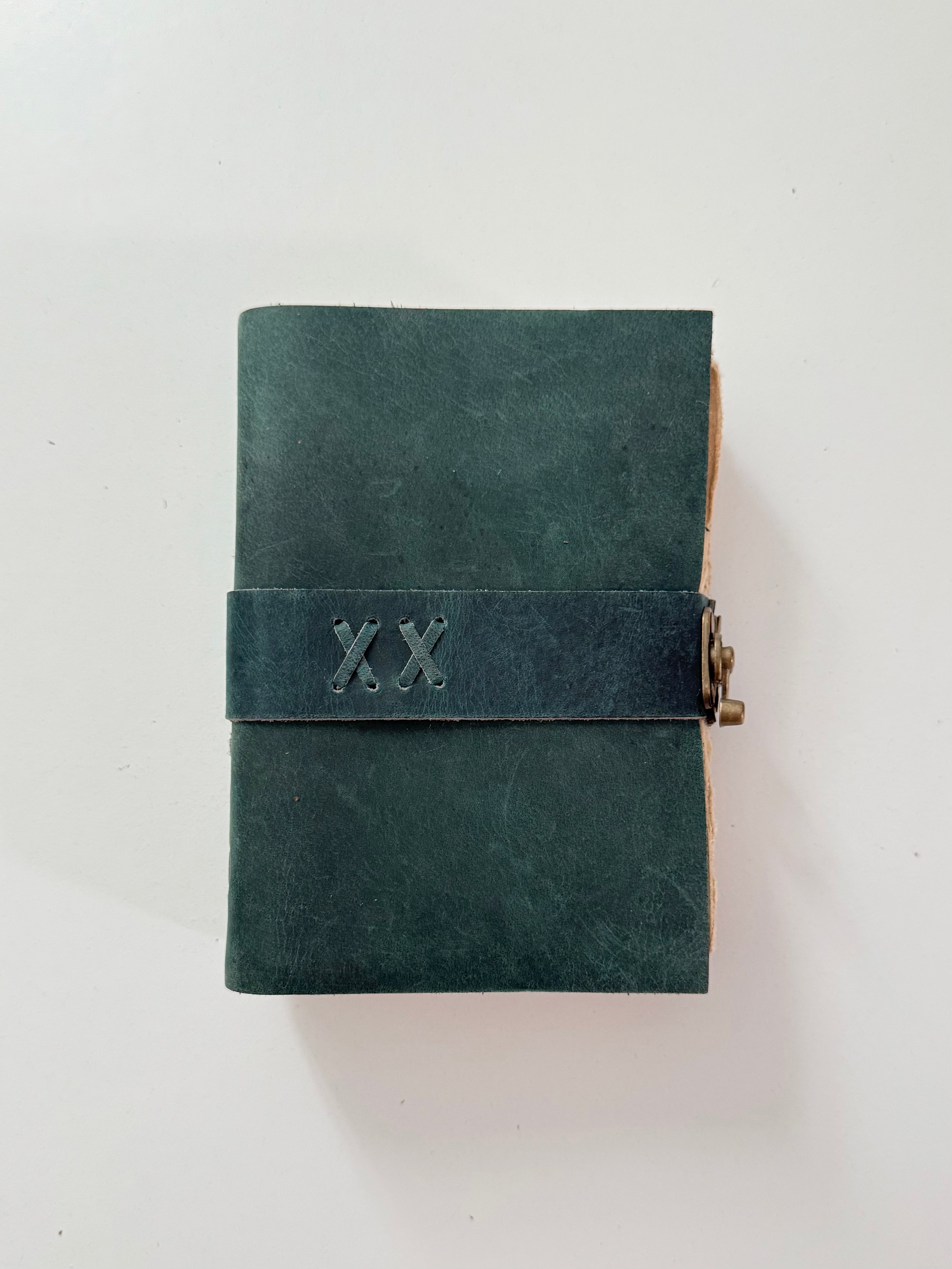 Grimorio Artesanal Verde / Green Handcrafted Grimoire