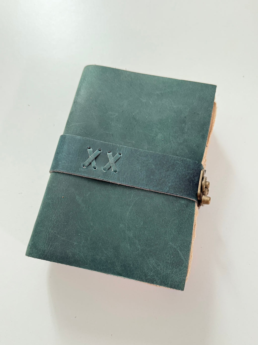 Grimorio Artesanal Verde / Green Handcrafted Grimoire