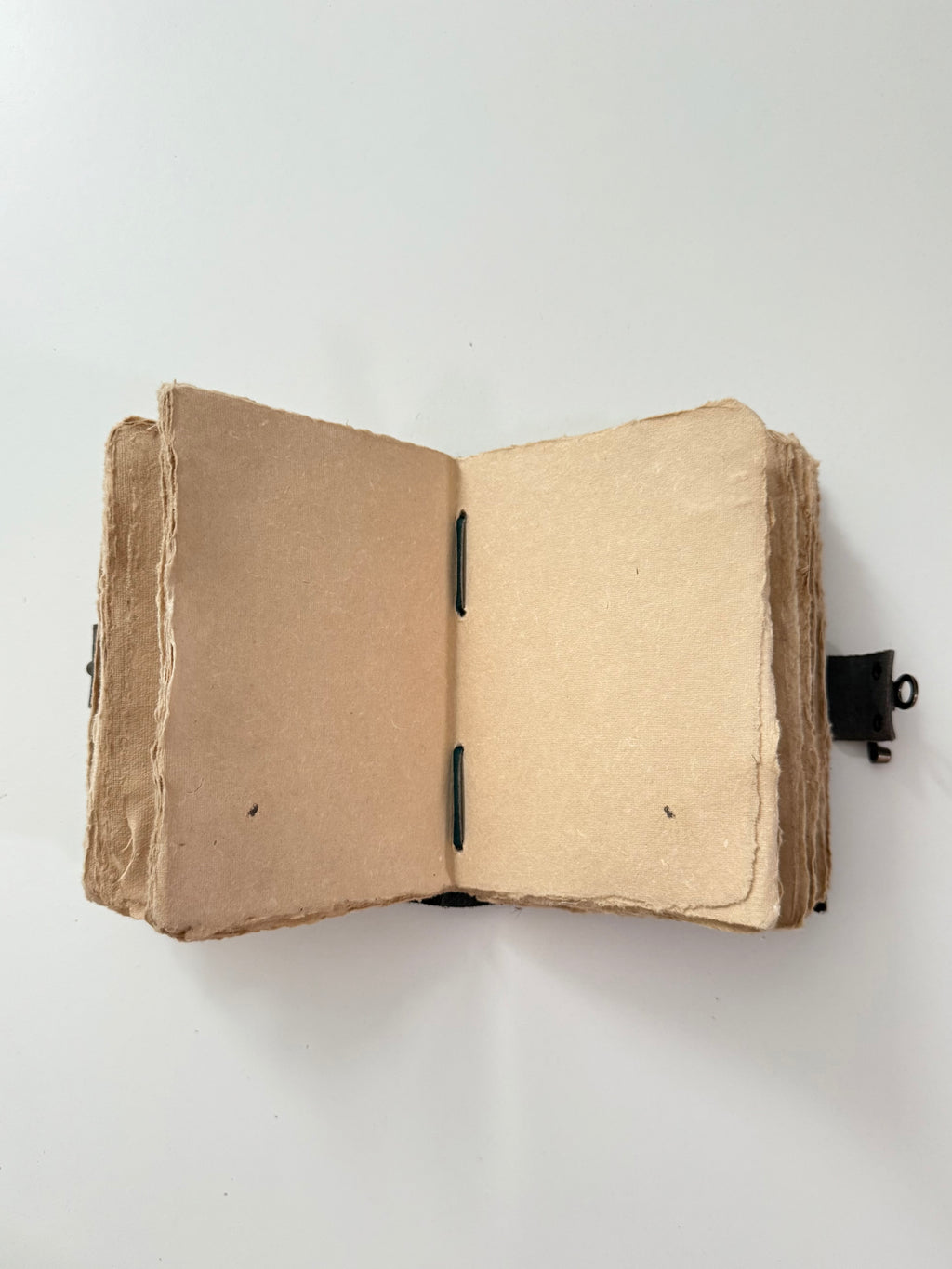 Grimorio Artesanal Verde / Green Handcrafted Grimoire