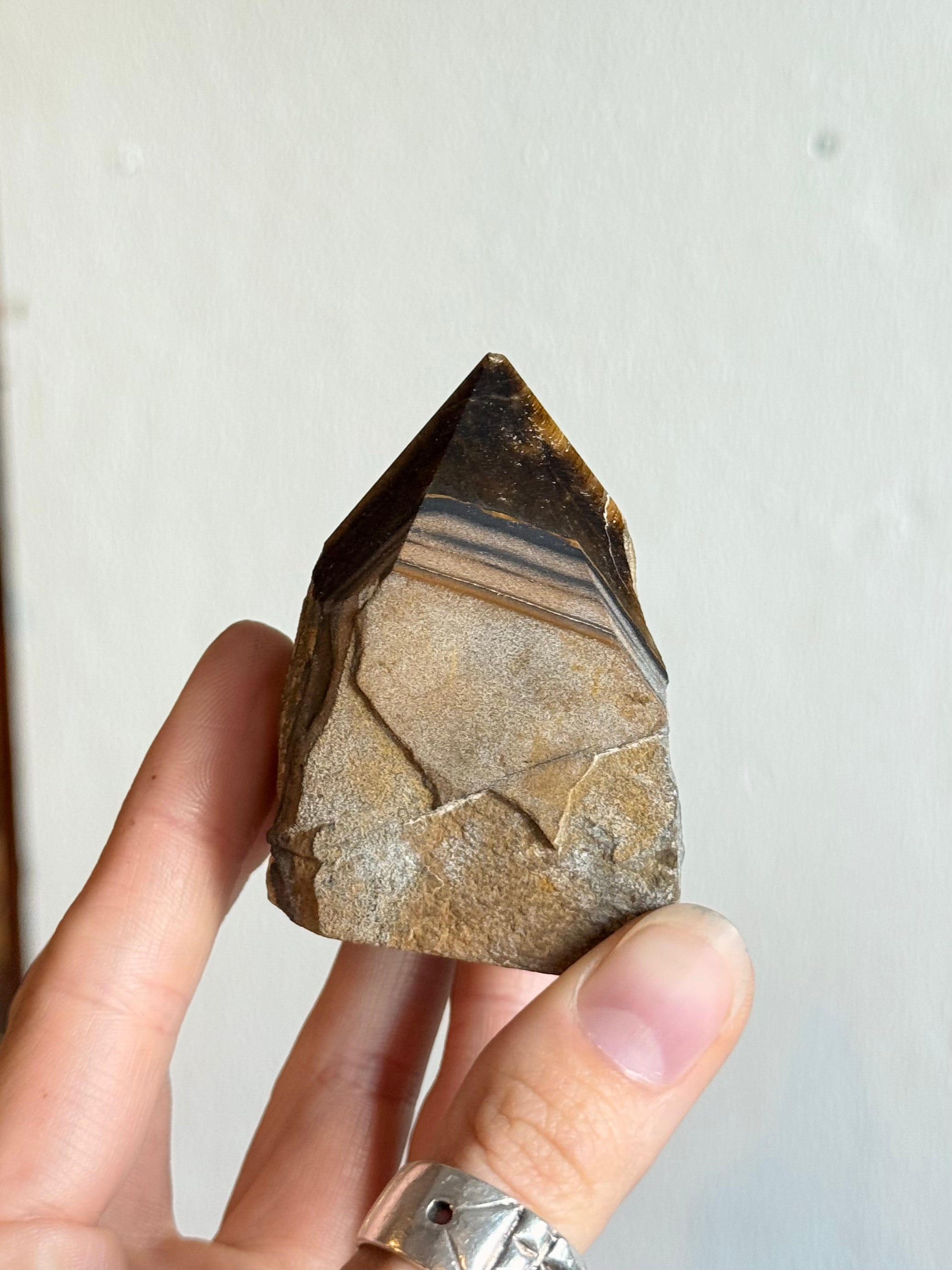 Punta de Ojo de Tigre Natural / Natural Tiger Eye Point