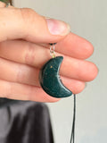 Colgante / Pendiente Media Luna de Bloodstone / Bloodstone Crescent Moon Pendant