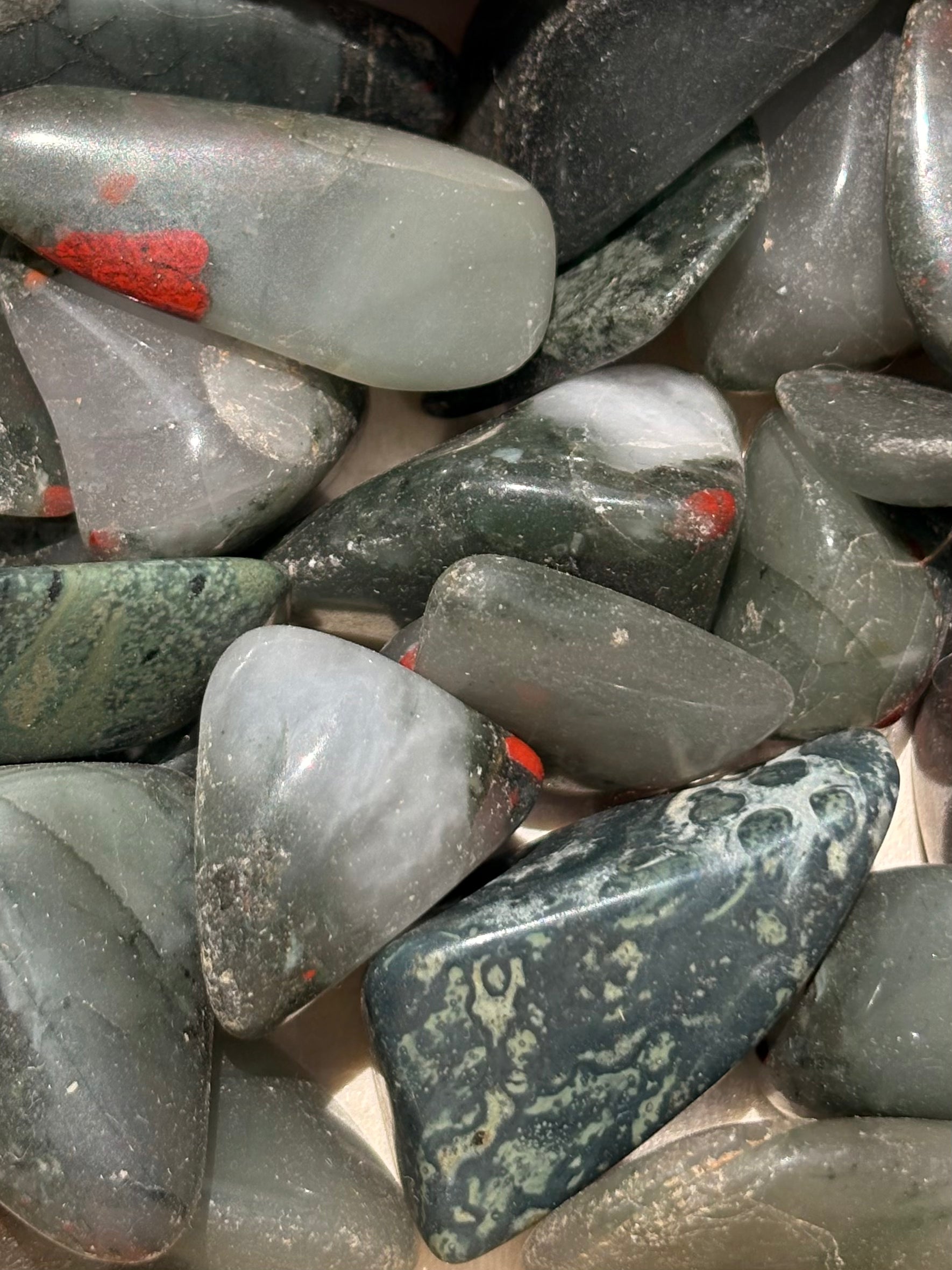 Tumble Bloodstone / Piedra de Sangre Tumble