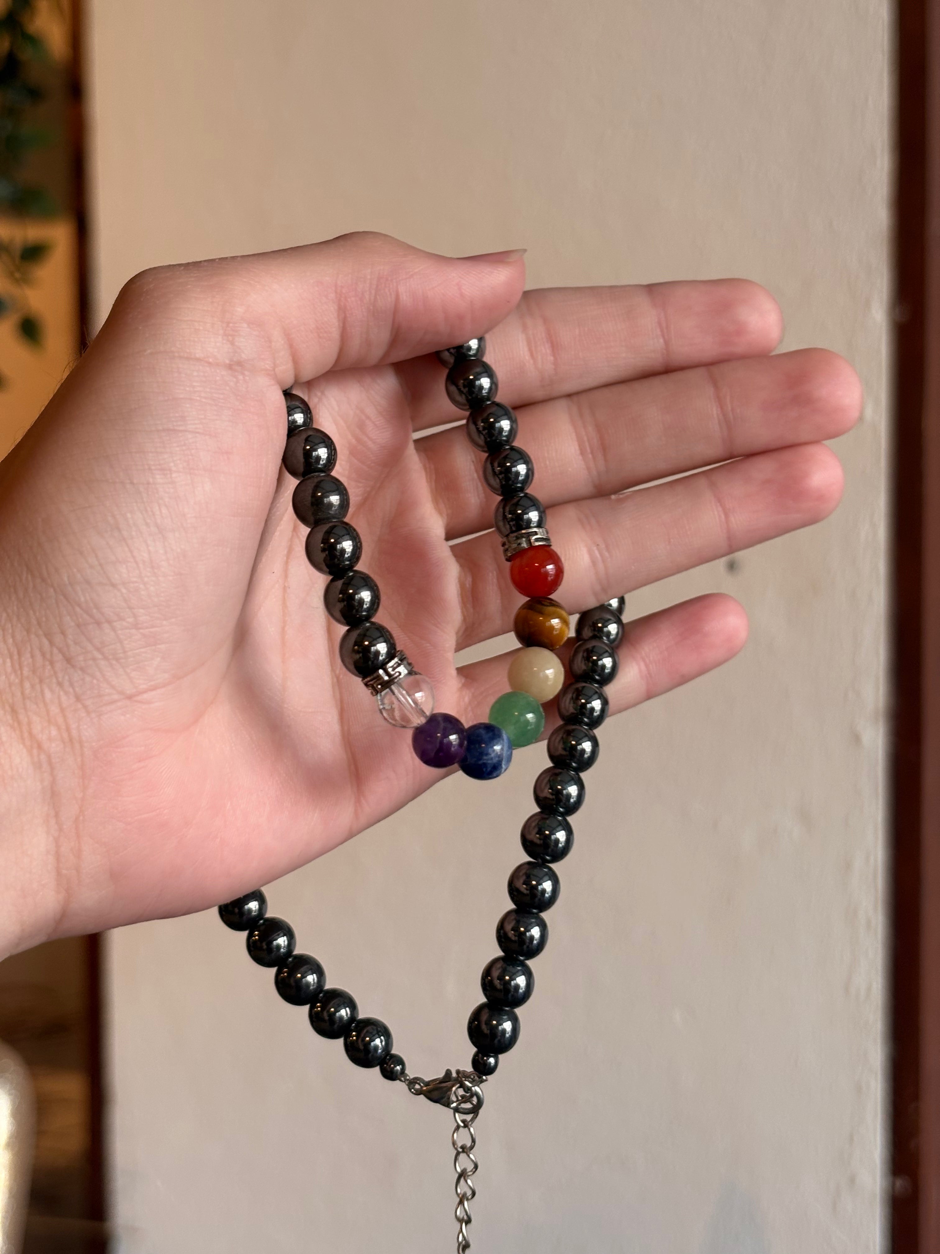 Collar de Hematita con 7 Chakras / Hematite 7 Chakra Necklace