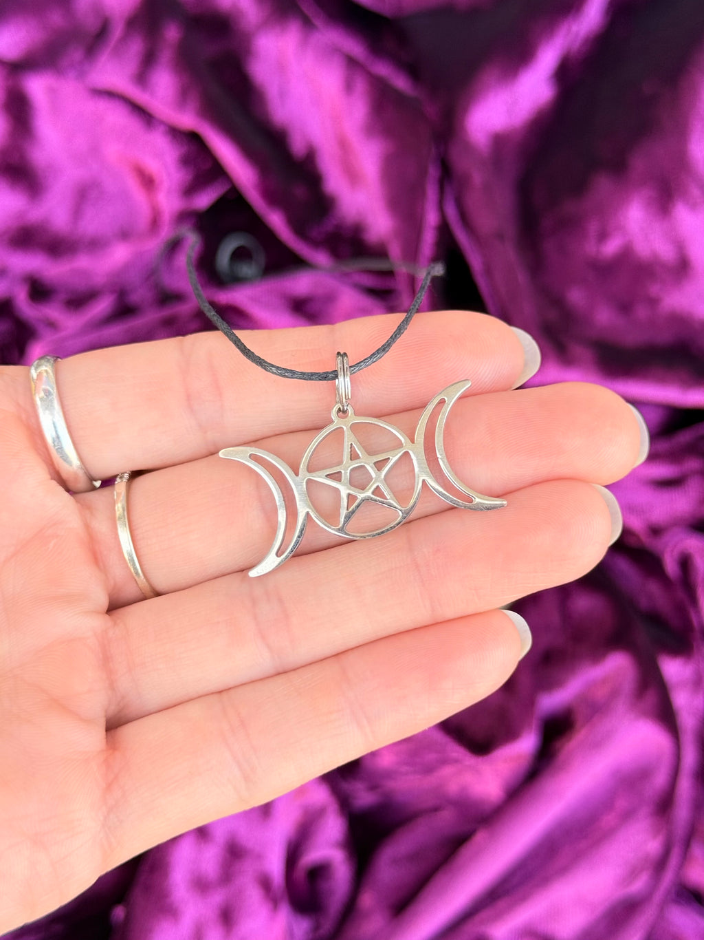 Triple Moon Pendant / Pendant Triple Luna