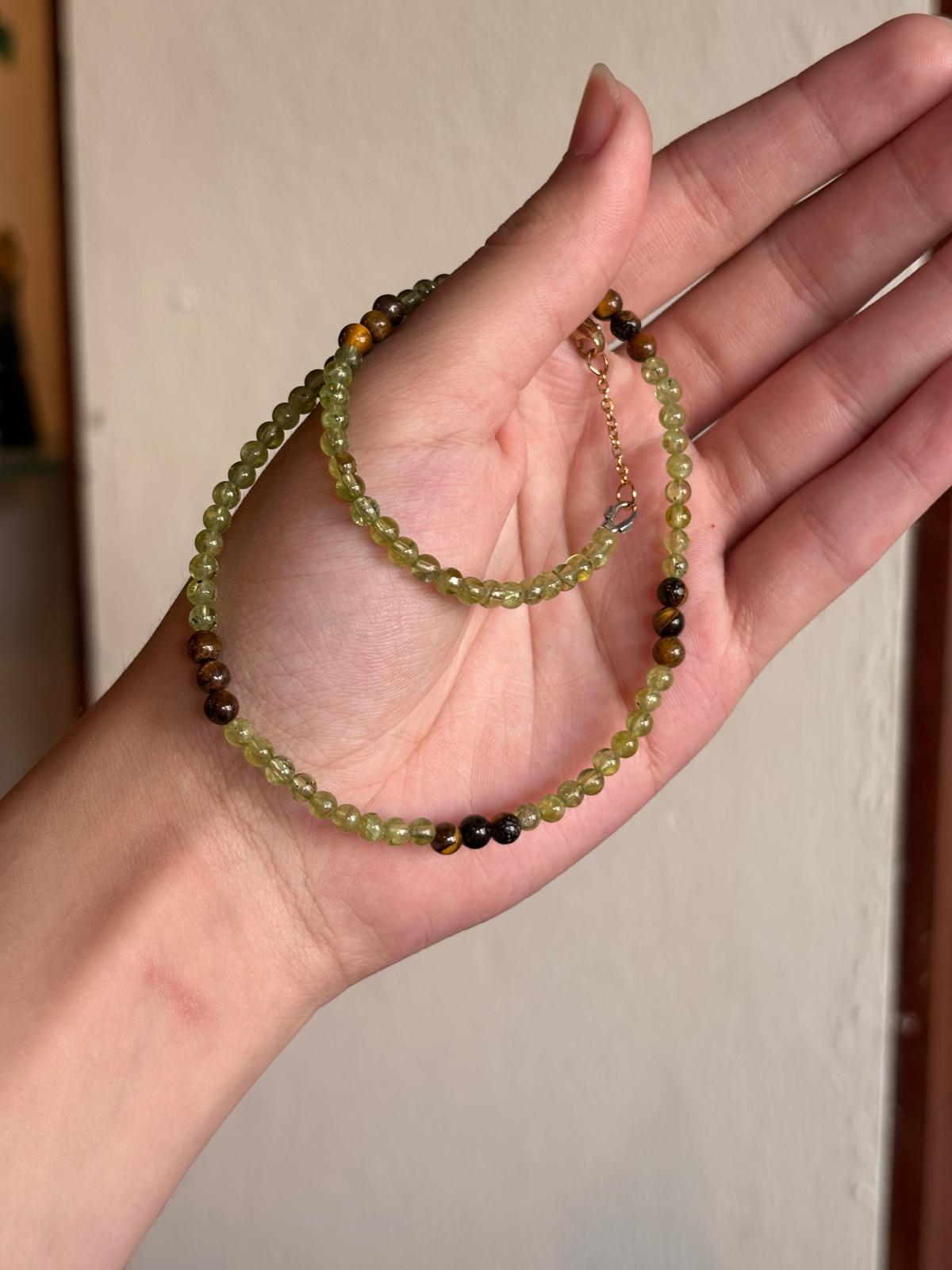 Collar de Prehnita y Ojo de Tigre / Prehnite & Tiger’s Eye Necklace